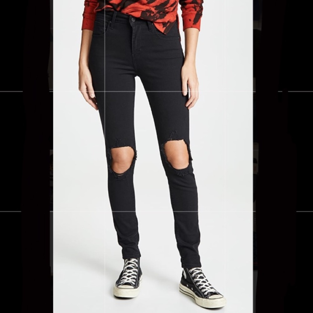 Levi’s 721 High-Rise Skinny Jeans